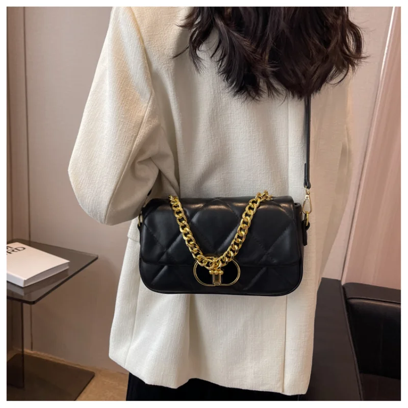 High Quality Leather Square Chains Handle Women's Shoulder Bag Fashion Hobos Design Diamond Lattice Female Shopping Purse Bag