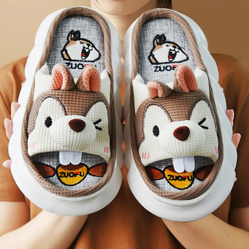 

Four Seasons Linen Slippers Cute Squirrel Home Thick Bottom Cotton Linen Couple Slippers