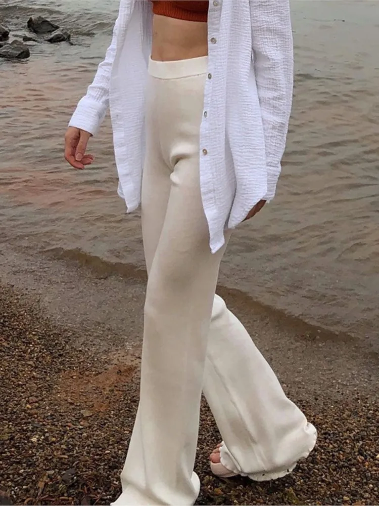 

Женские брюки-клеш с завышенной талией, в стиле эмо