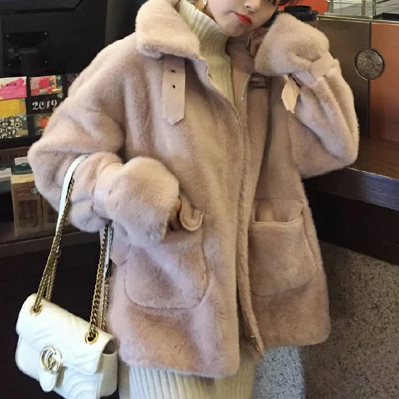 Cool Girl Punk Style Leather 2023 Autumn Winter Motorcycle Suit Imitation Mink Plush Jacket with Leather Buckle and Fur Coat