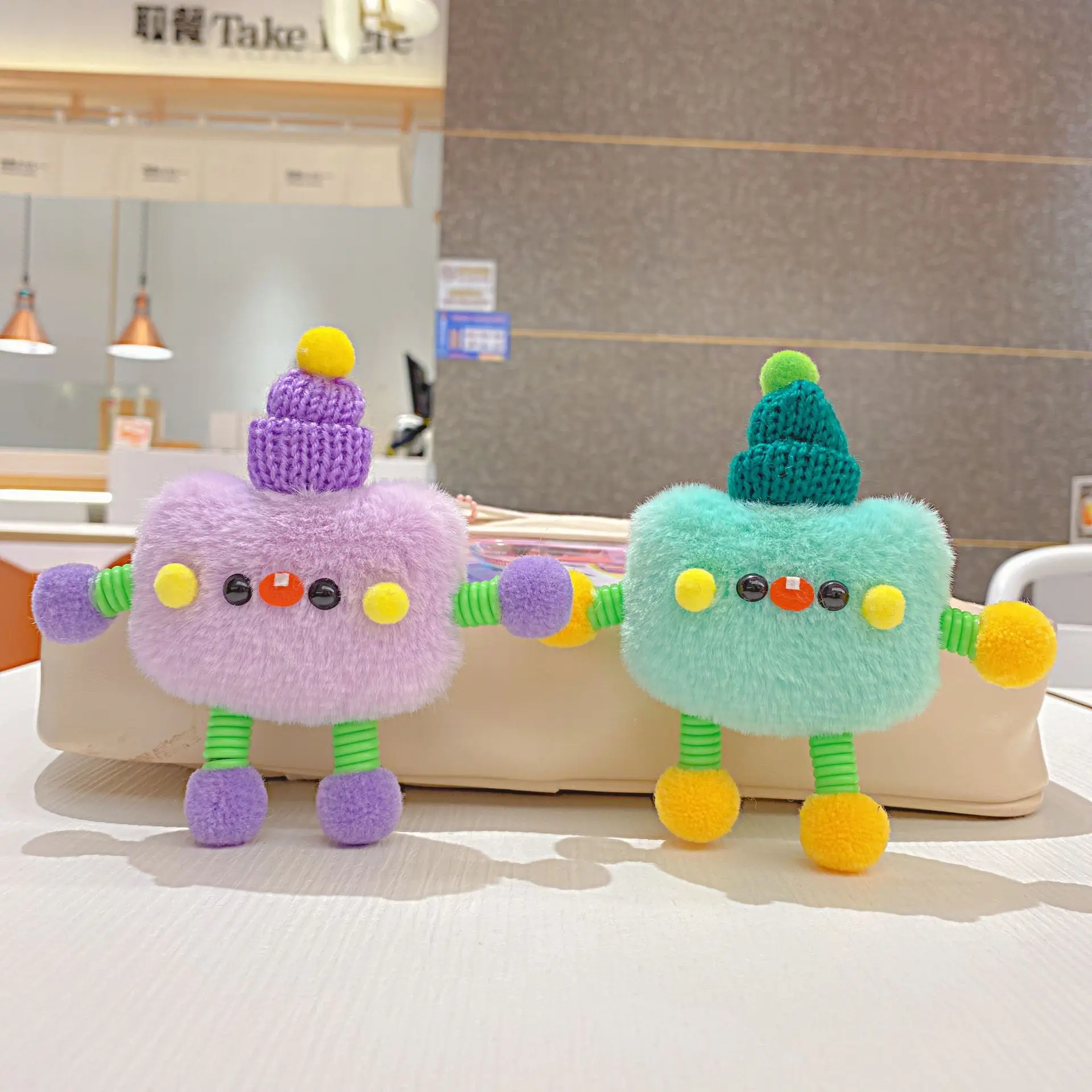 

New Cartoon Kawaii Elasticity Hands And Feet Robot Plush Doll Keychain Pendant Creative Cute Robot Plush Backpack Pendant