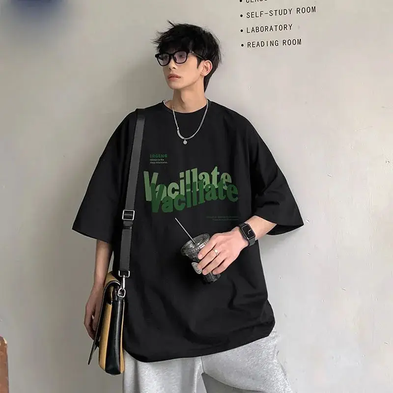 

Парная повседневная мужская футболка с коротким рукавом в стиле Харадзюку С буквенным принтом и круглым вырезом Женская модная Свободная П...