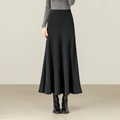 SENTUBILA черная эластичная юбка