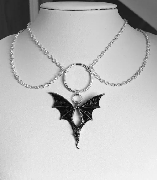 

New Hot Sale Fashion Trend Jewelry Devil Wings Gothic Retro Punk Hip Hop Metal Pendant Necklace