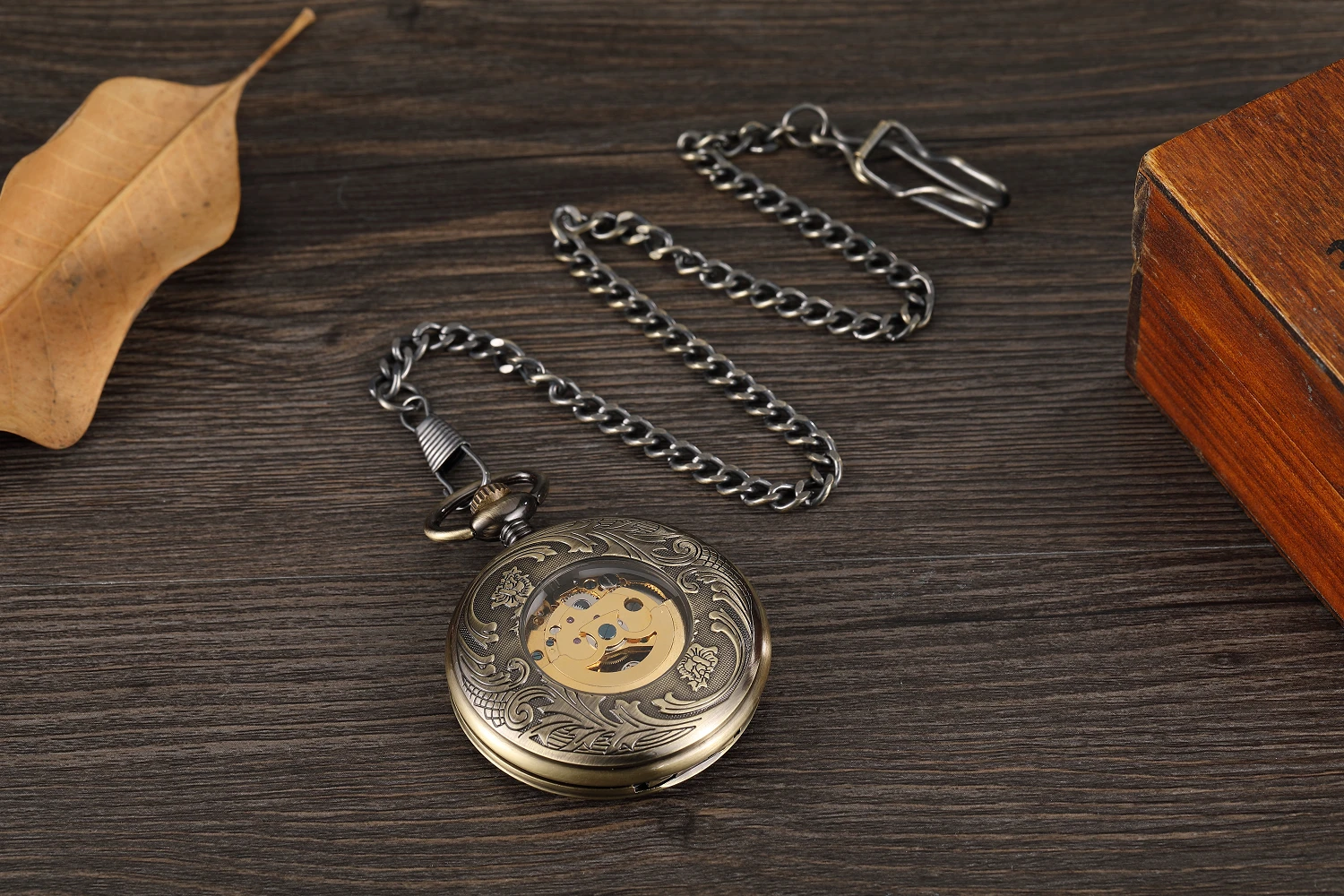 Vintage Hand-WInd Mechanical Luxury Pocket Watch Steampunk Men Watches Roman Numerals Clock With Fob Chain Gifts Reloj Hombre