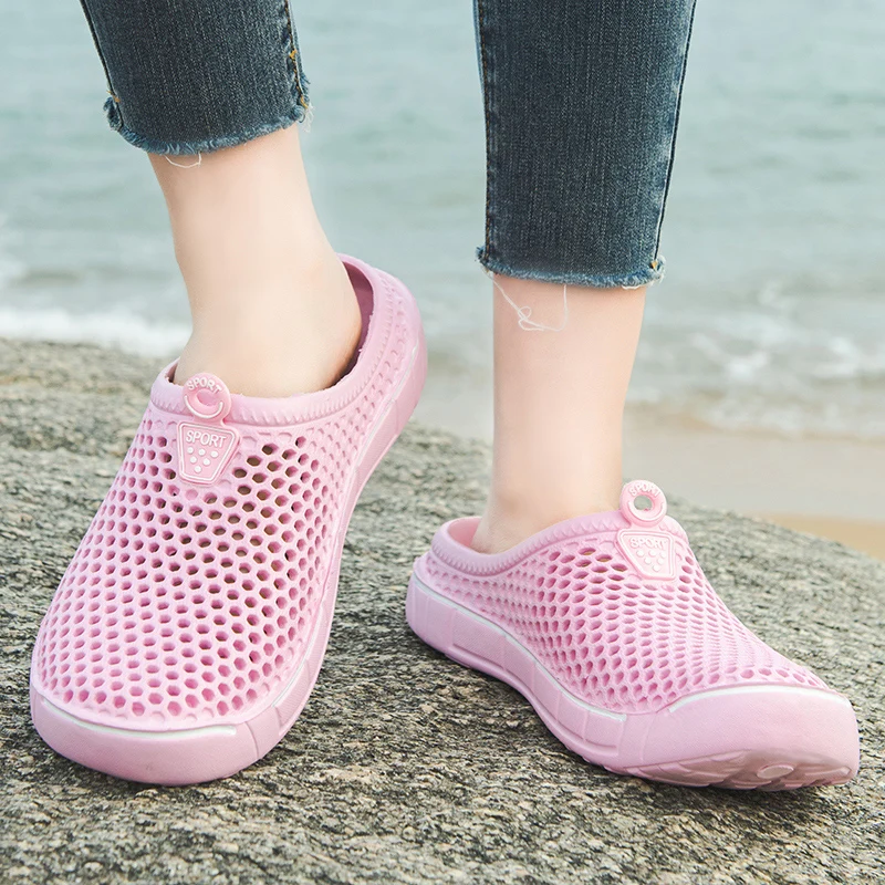 

Women man Leisure Hole Shoes Summer Slippers Indoor Outdoor Baotou Slippers Breathable Non-slip Garden Beach Shoes Fashion Fli