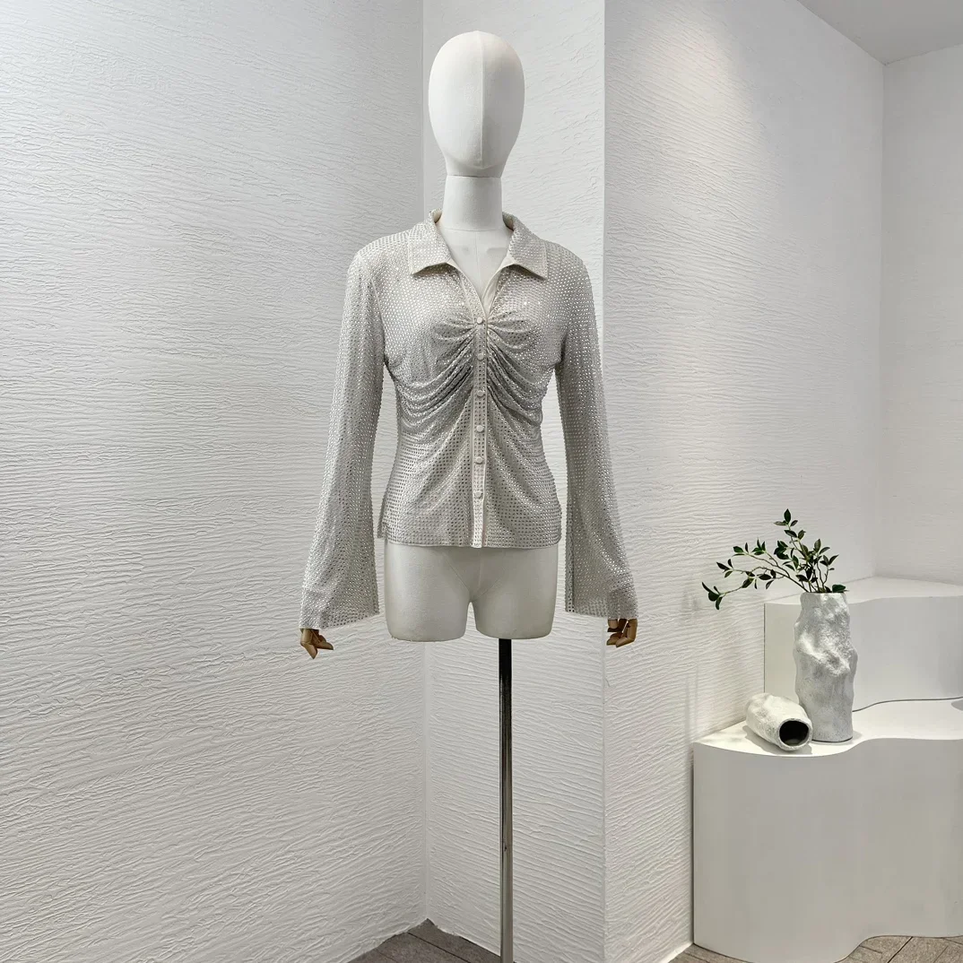 Новейшие женские серебряные блузки с бриллиантами и длинными рукавами отложным