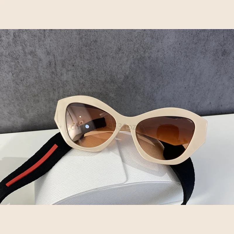 

Polygonal Transparent Lens Cateye Sunglasses Women Sp07Wf Sexy Retro Shades 2022 Designer Polygon Chestnut Personality Brand