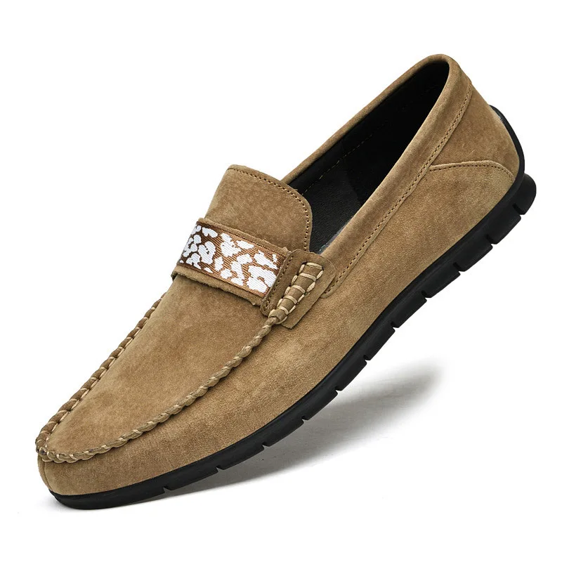 

Men's Cowhide Shoes Korean Version Trend Autumn Shoes Hole Breathable Casual Shoes Soft Bottom Genuine Leather Scrub Men's Shoes