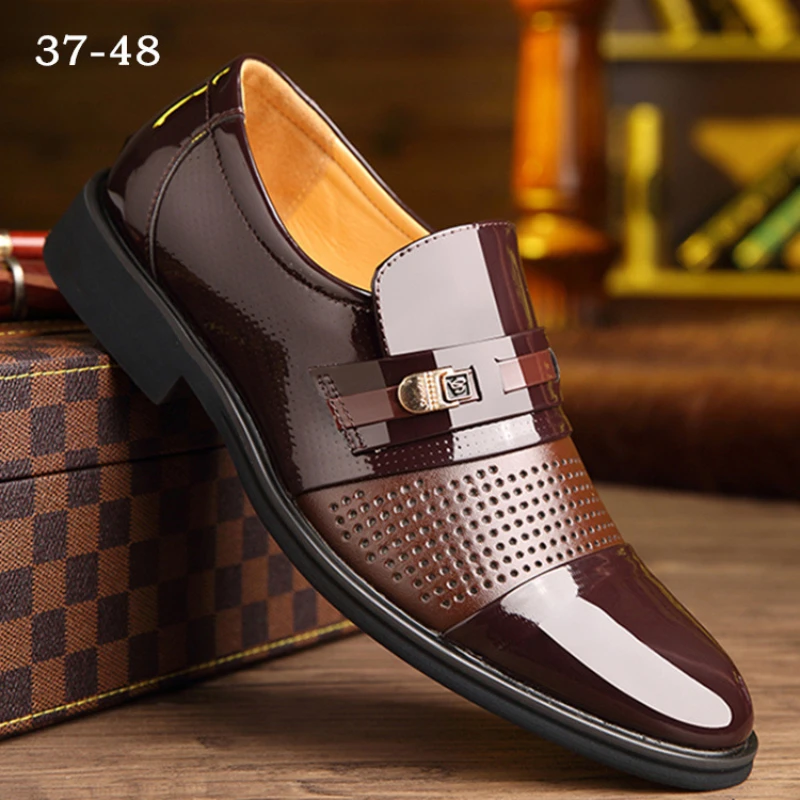 Men Formal Business Leather Shoes Fashion Low Top Solid Color Men Shoe Sandals Hollow Out Formal Dress Casual Scrub Leather Shoe