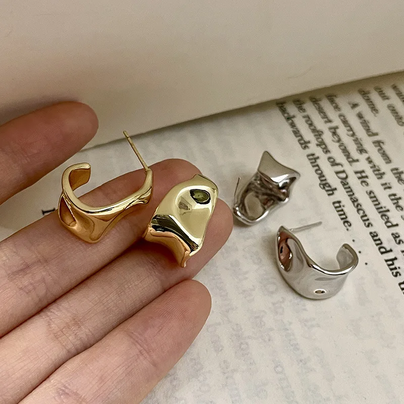 

Minar Punk Shiny Gold Silver Color Metallic Irregular Earring for Women Twist C Shaped Chunky Stud Earrings Minimalist Jewelry