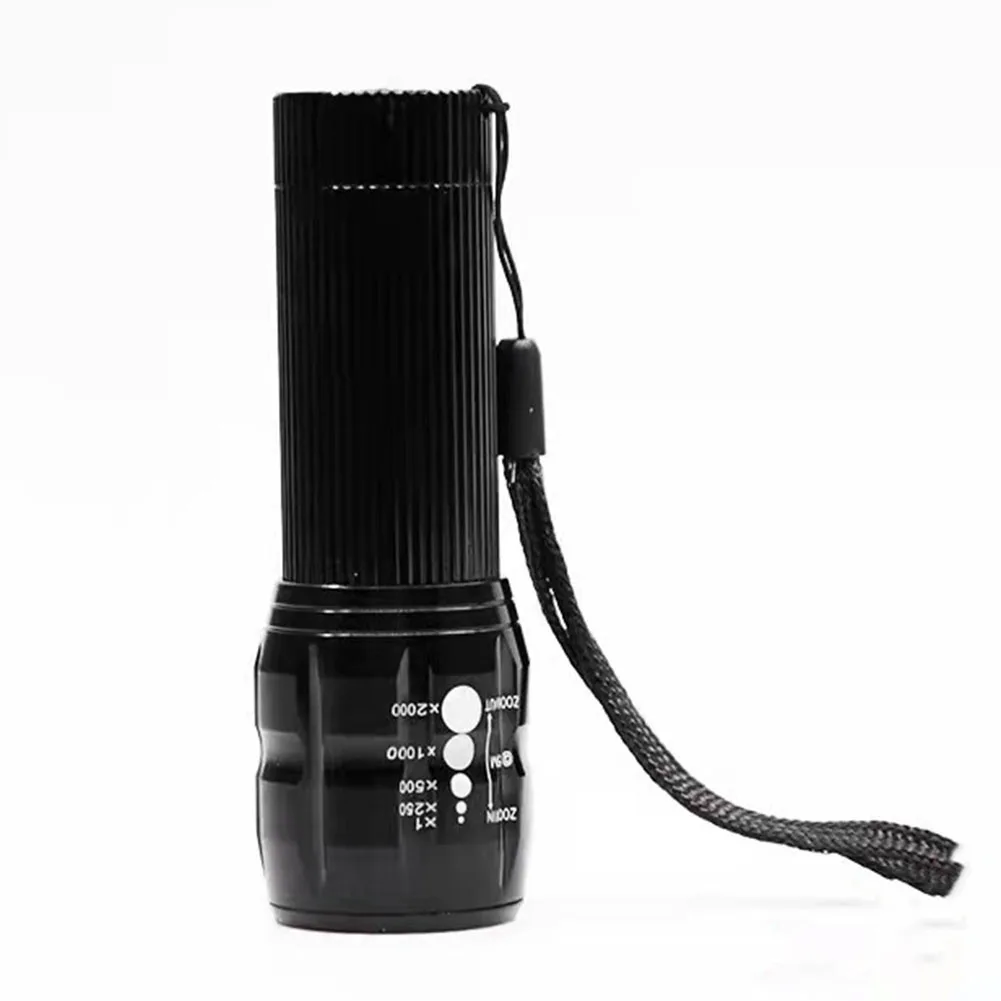 Bike Torch LED Flashlight Hot Sale Three Levels Mechanical Focus 11x3x3cm AAA Batteries Flashlight Outdoor Sports Accessories