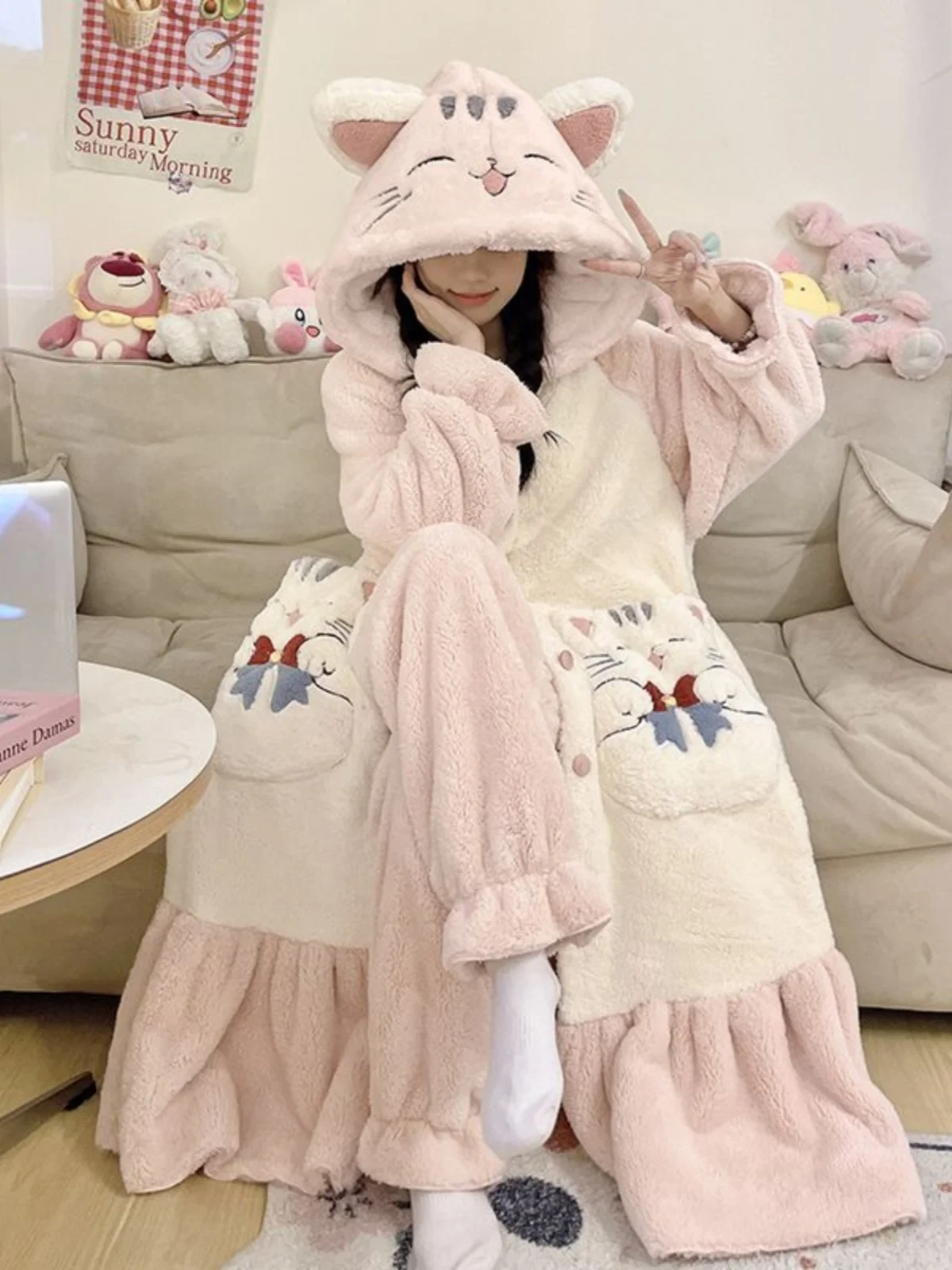 Plus Size Coral Fleece Mid-Length Can Be Worn outside Warm Pajamas Women Winter Fleece-lined Thickened Sweet Contrast Color H...