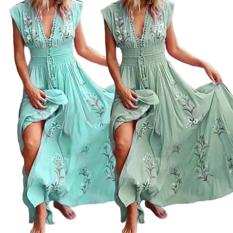 

Женское длинное платье-макси с цветочным принтом и V-образным вырезом