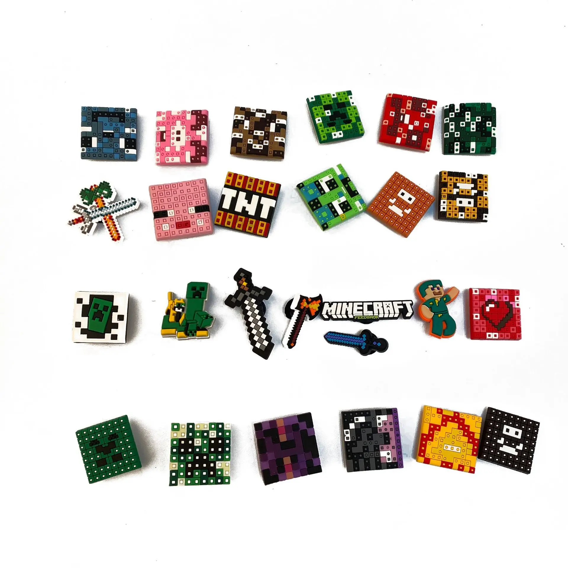 Réveil Minecraft 7 couleurs, figurine zombie, Steve, épée diamant, led,  horloges numériques de bureau, décoration de chambre, jouet pour enfants,  cadeau d'anniversaire - AliExpress