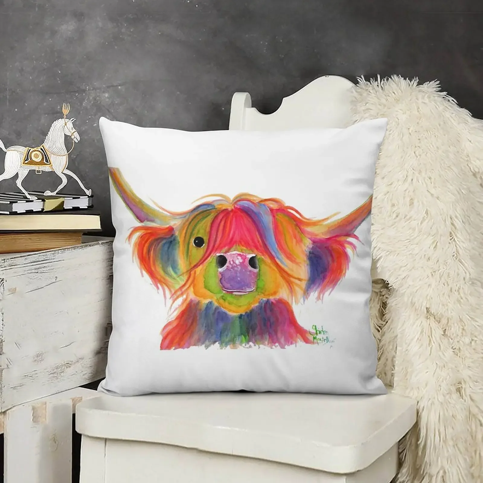 Scottish Hairy Highland Cow PRiNT ' PENELOPE PLUM' от Shirley MacArthur Декоративная подушка Мраморный