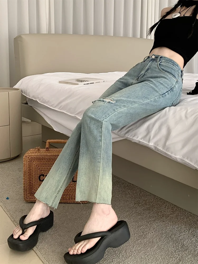 Fashion Gradient Color Ripped Cropped Jeans for Women 2023 Summer Retro High Waist Slimming and Straight Pants Female Student