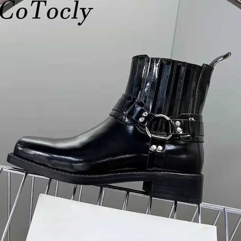 

Black Chelsea Boots Women Genuine Leather Pleated Short Boots Casual Motorcycle Boots Woman Metal Buckle Flats Shoes Women