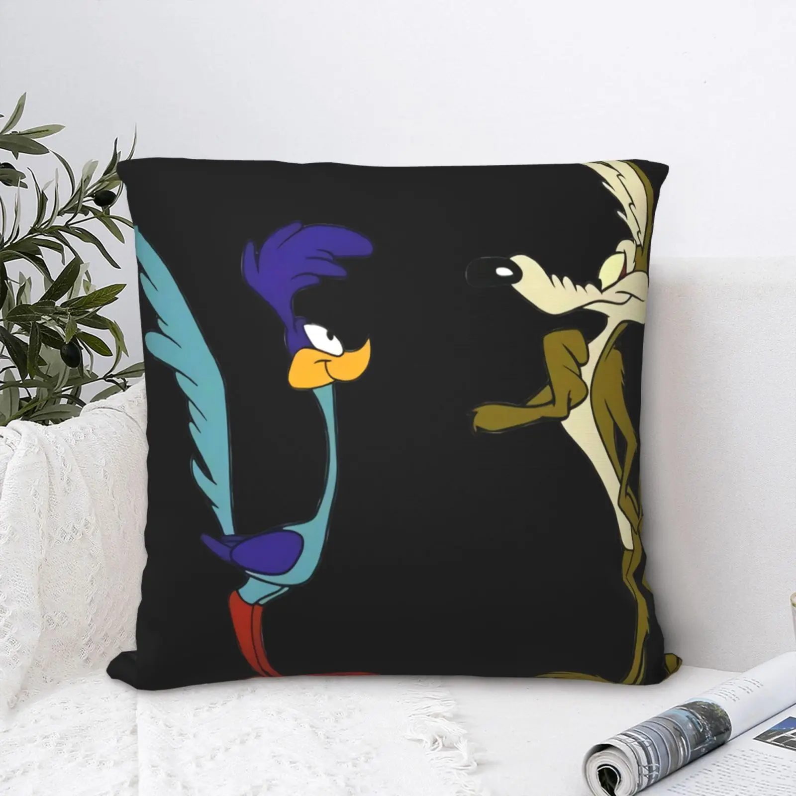 

Декоративная подушка Wile E для дивана, чехол для дивана с изображением Койота и дороги