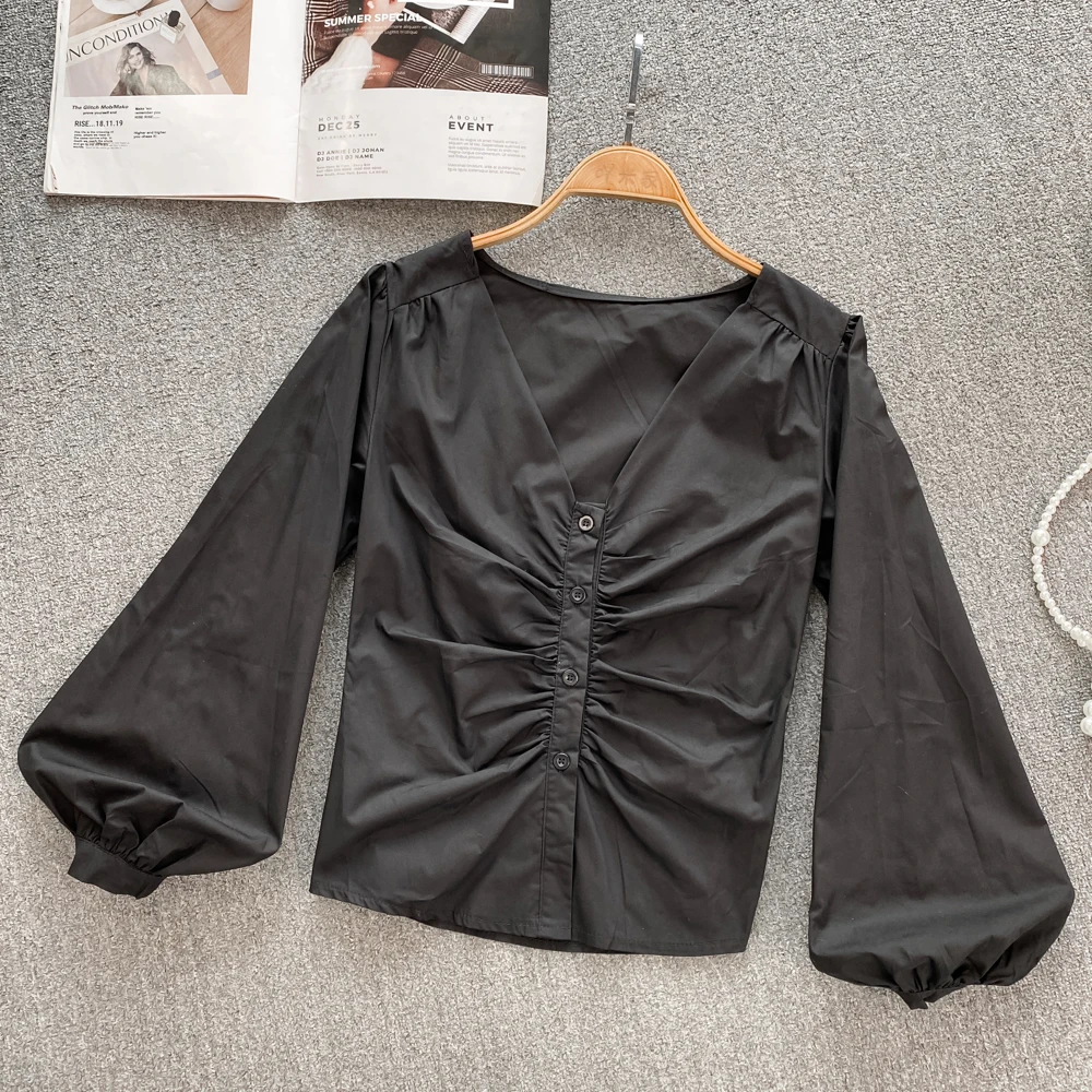 

Весна-Осень Новый дизайн чувственный V-образный вырез длинный рукав плиссированная рубашка в иностранном стиле с фонариком однотонный пуло...