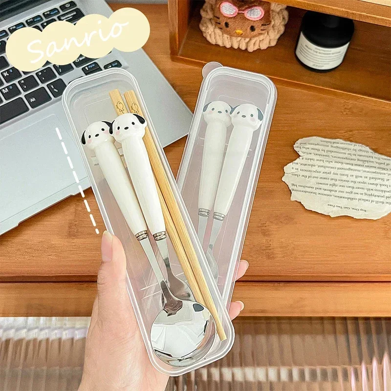 

Sanrio Pochacco Kawaii Portable Tableware Set Cartoon Cute Long Handle Lunch Spoon Kid's Wooden Chopsticks Stainless Steel Fork