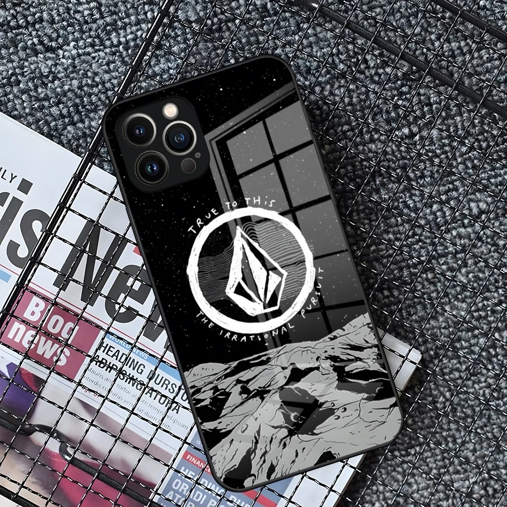 V-Volcom Logo Phone Case For IPhone 16 15 14 Pro 11 13 12 Mini XS XR Max 6 8 7 Plus SE Glass Luxury Design Cove