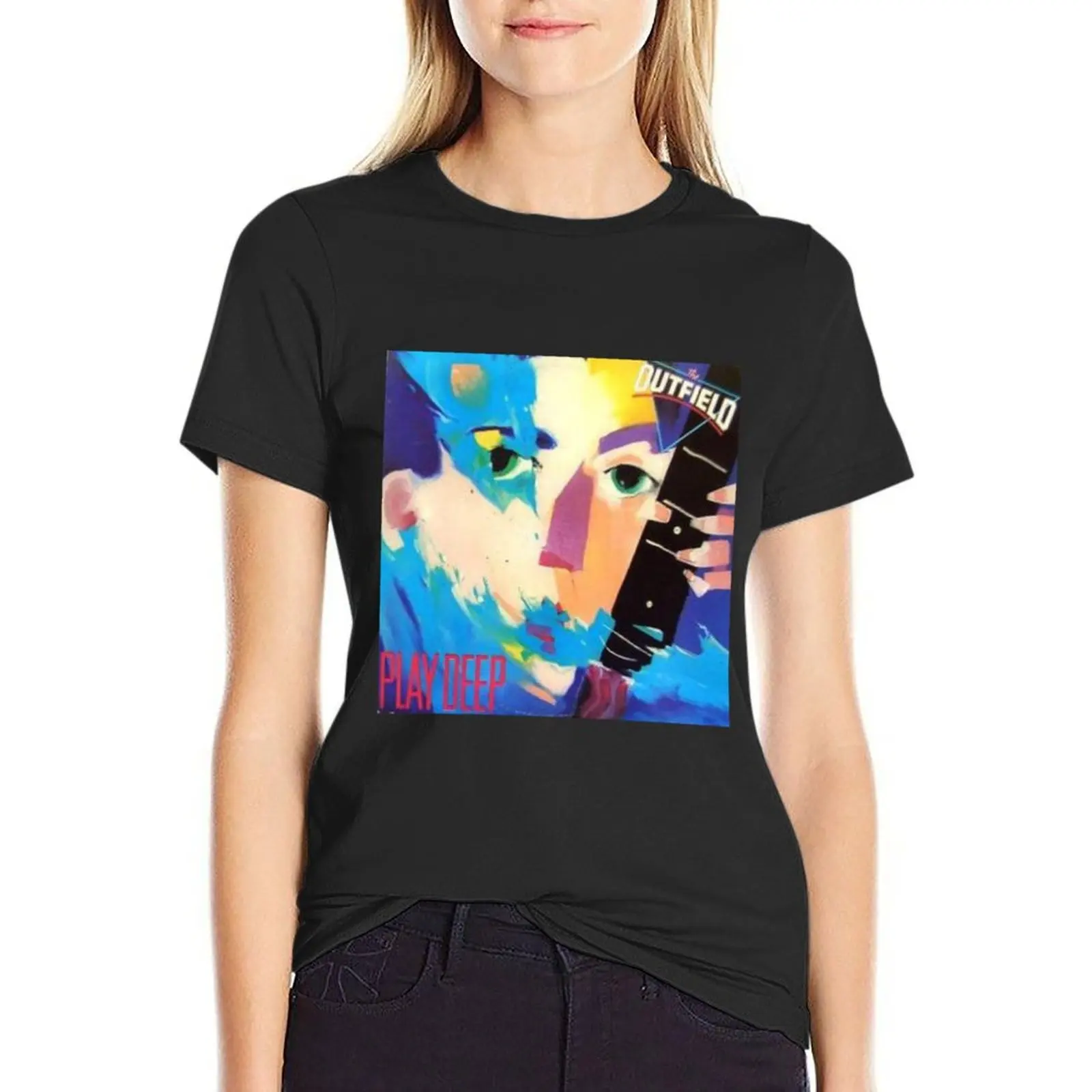 Женская футболка с глубоким принтом The Outfield Play