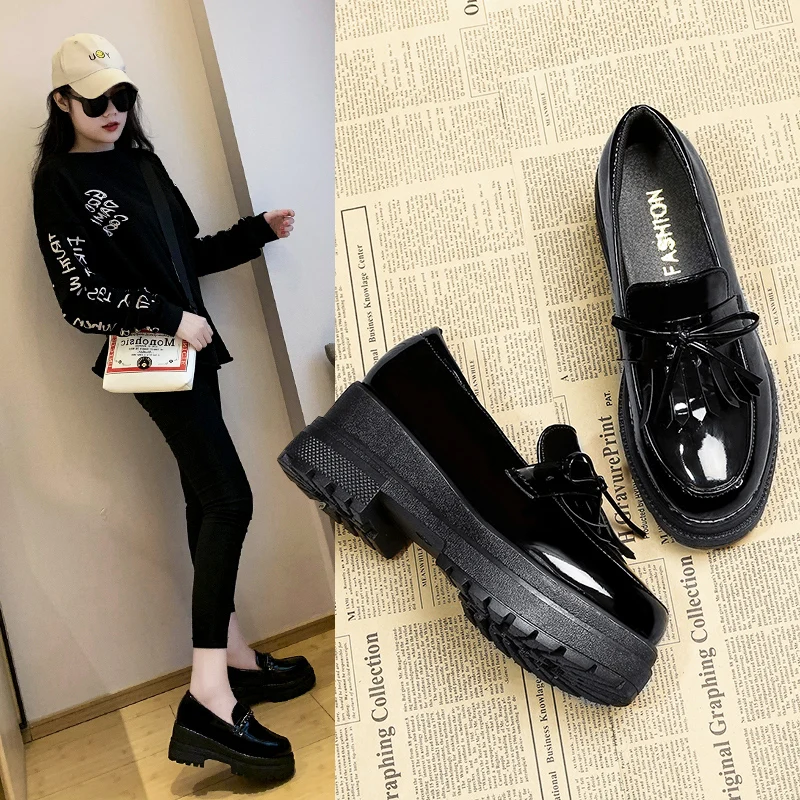 

Womens Loafers Shoes British Style Clogs Platform Casual Female Sneakers Oxfords Fringe Round Toe Flats Slip-on Preppy Creepers