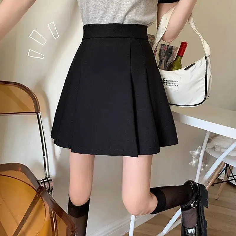 

Женская летняя плиссированная юбка А-силуэта, дизайнерская нишевая черная короткая юбка с высокой талией в Корейском стиле преппи, женские юбки, Лидер продаж 2023