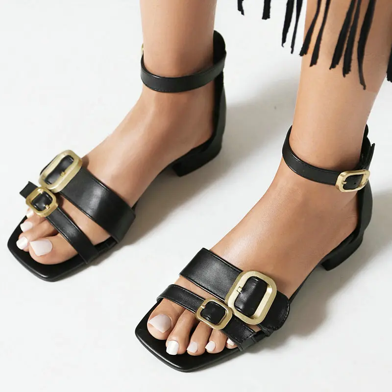 

Женские босоножки с открытым носком, черные, белые босоножки на плоской подошве с металлической пряжкой, сандалии в готическом стиле, большой размер 10, лето 2023