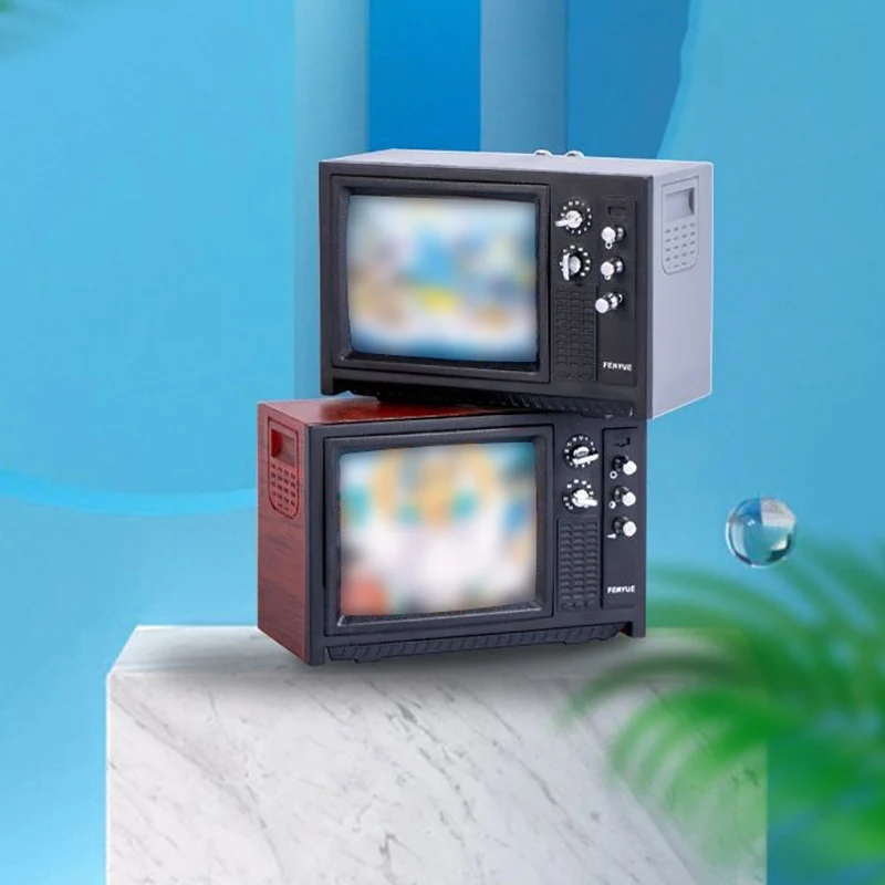 

1pc Dollshouse Miniature ornaments Mini Retro TV toy ornaments Living room toys model