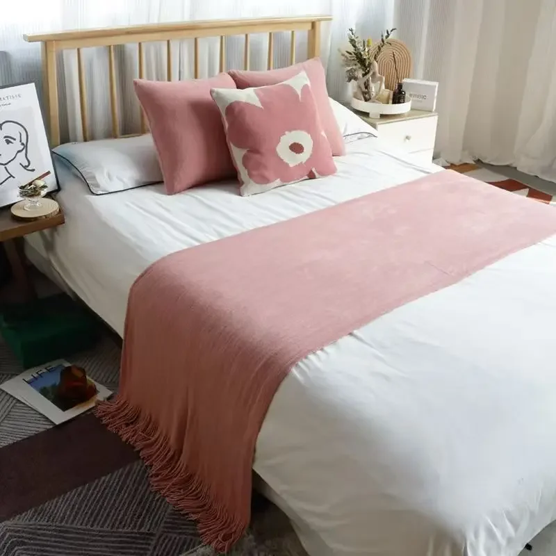 

Дорожка для кровати Noblelightrain