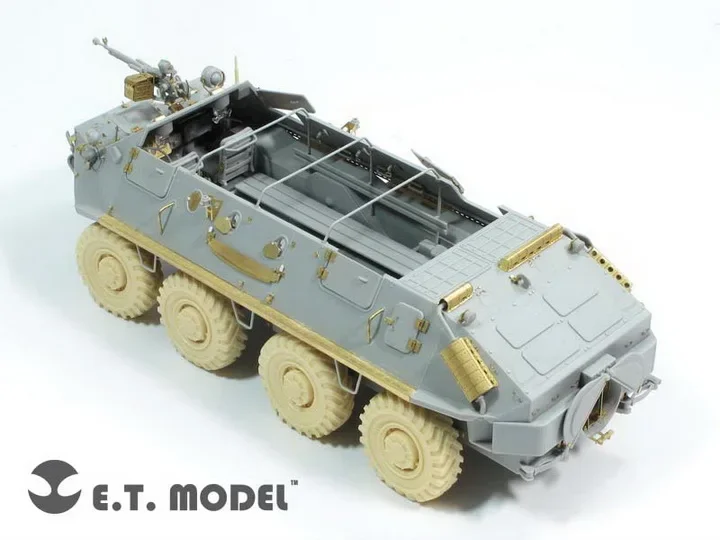 ET Модель E35-120 1/35 Российский BTR-60P APC Для TRUMPETER 01542 (без танка)