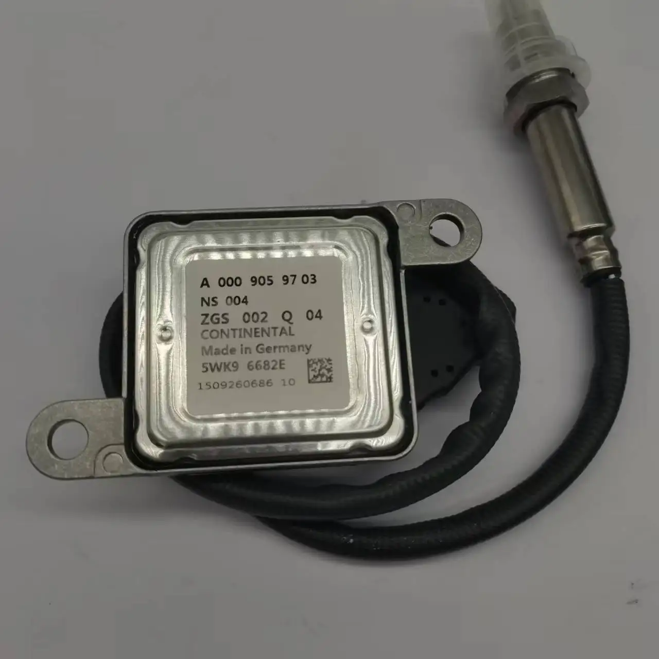 

5WK966832E A0009059703 5WK9 66832E A 000 905 97 03 Nitrogen Oxide Sensor for Mercedes Benz GL GLE GLS ML 300 350 350d W205