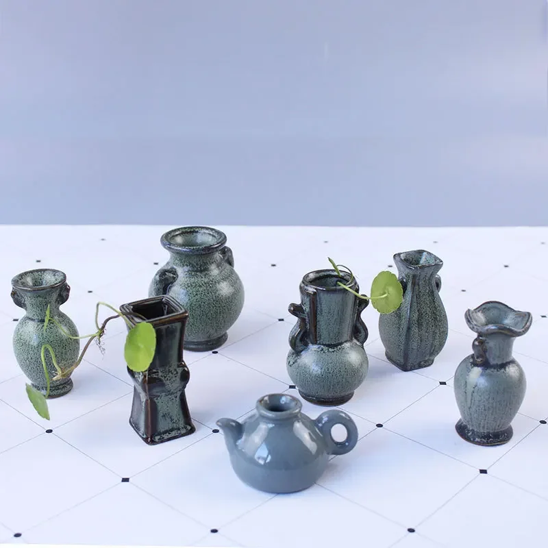 

Декоративная мини-ваза в стиле ретро, декоративное украшение для дома и офиса из дзен-бронзы, зеленой водной культуры, Цветочная композиция