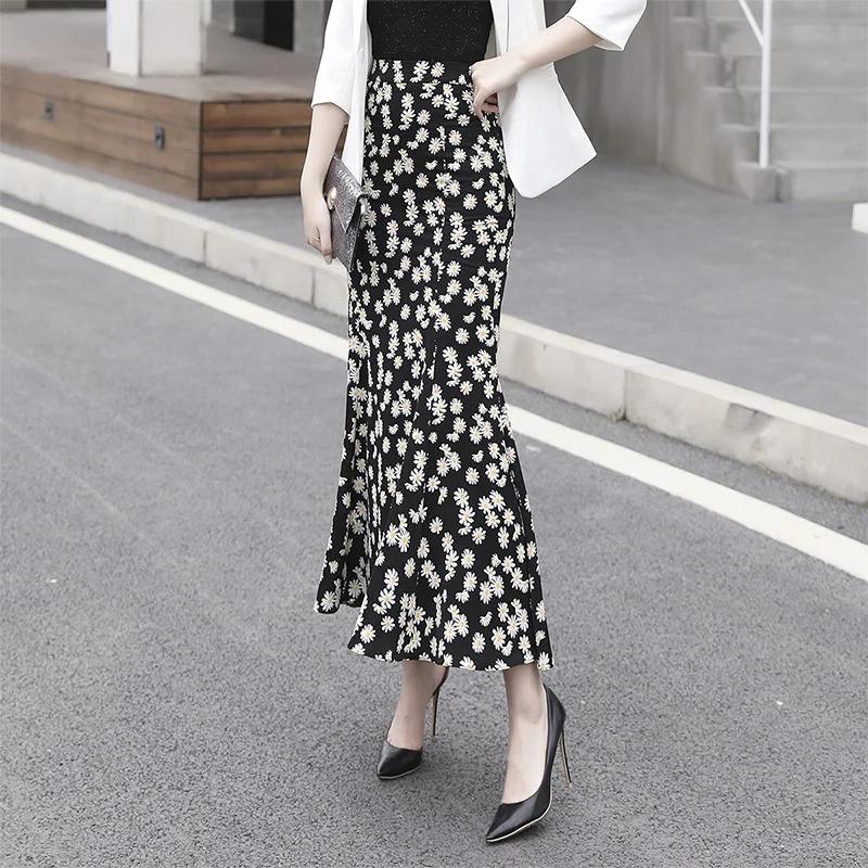 Black Daisy Print Skirts Womens Vintage Elastic High Waist Skirt Summer New Sweet Ladies Holiday Skirt Saia Faldas