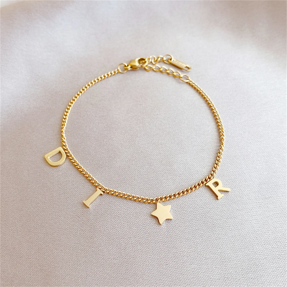

Christmas Jewelry Star Bracelet Letter Pendant Stainless Steel Bracelet For Women Girl's Kpop Rose Gold Color Curb Chain Pulsera
