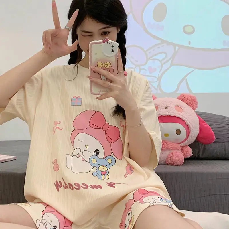 

Милые аниме серия Sanrios Kuromi My Melody Корица весна-осень сезоны хлопковые короткие шорты с коротким рукавом домашняя одежда