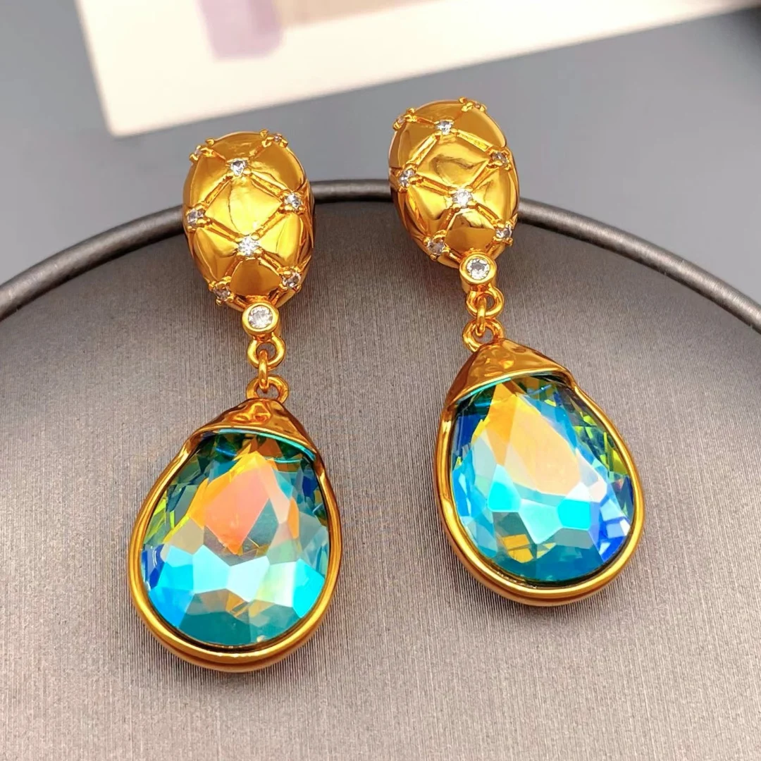 

Popular Women's Earrings Colorful Crystal Pendant Plated with 18K Gold Stainless Steel Earrings Classic Luxury Jewelry Wholesale