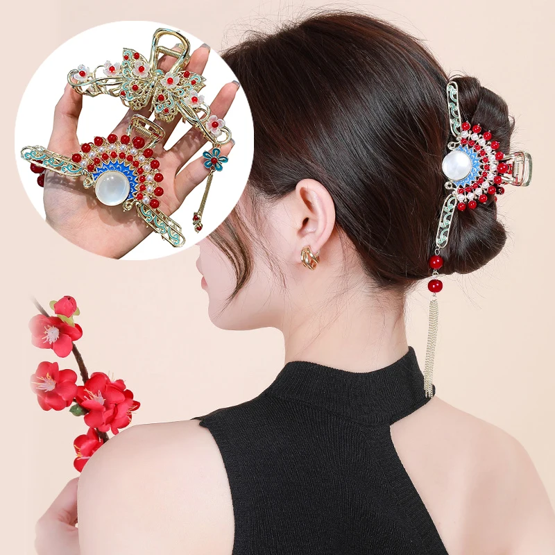 

Chinese Style Beijing Opera Butterfly Women Hair Claw Vintage Long tassel Pendant Hair Clips Hairpins Hair Crab Hair Accessories