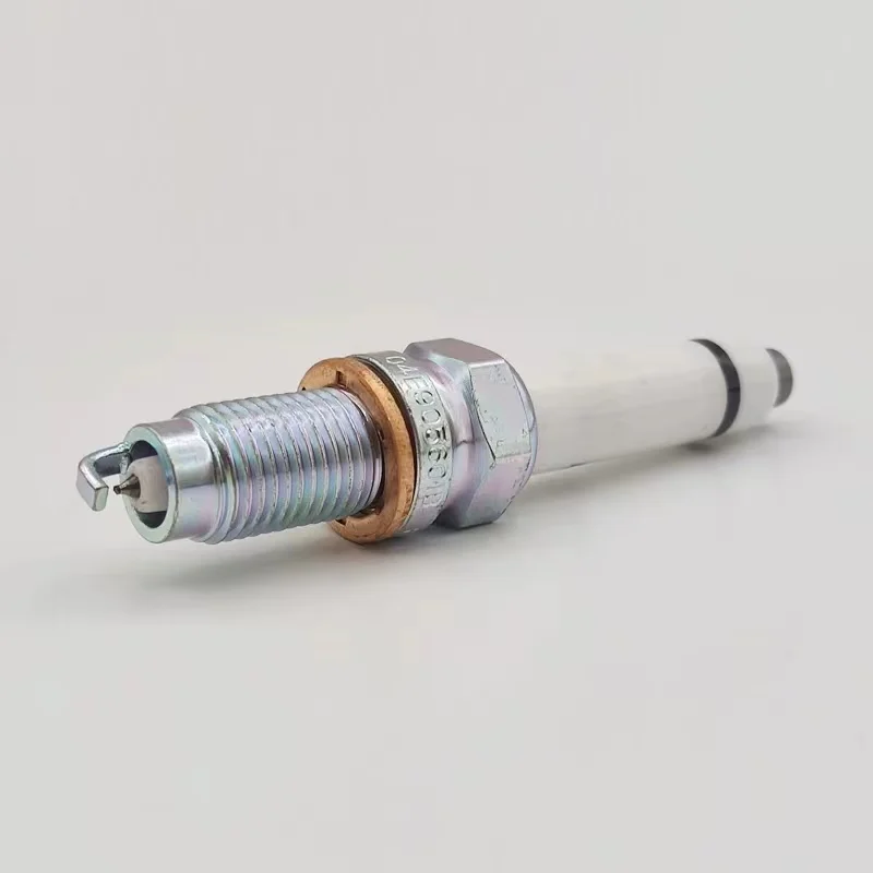 4 шт. Свеча зажигания 04E905601B для Volkswagen Audi A1 A3 Q3 1 4/1.6L Beetle Golf Jetta Santana Gran Lavida Polo