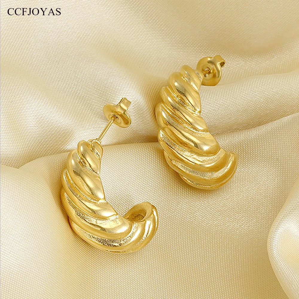

CCFJOYAS Titanium Steel Circle Horns Stud Earrings 18k Gold Plated Retro Gold Color Earrings Fashion Women Jewelry Wholesale