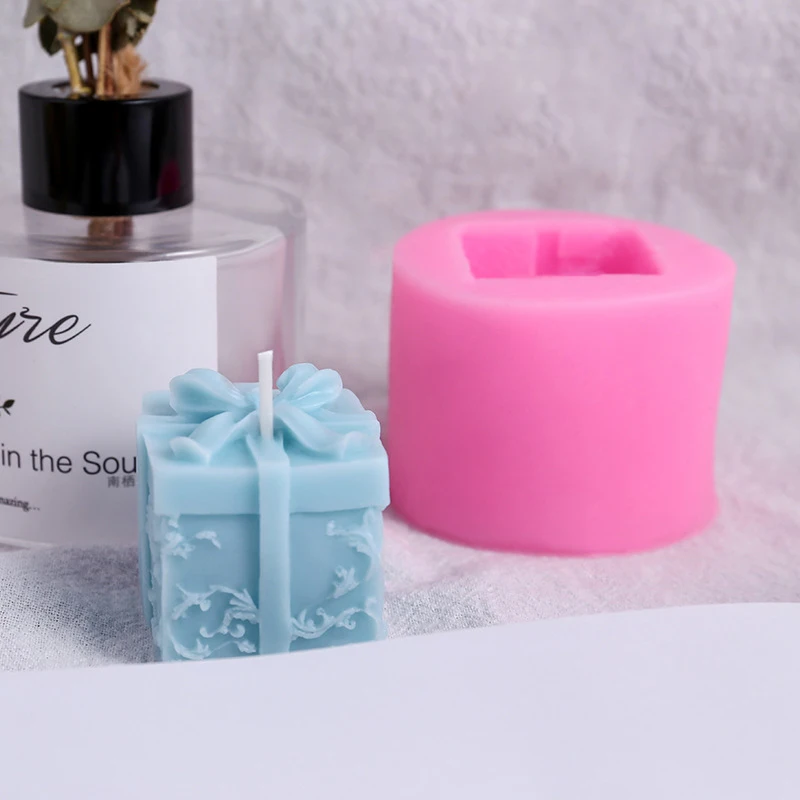 

Silicone Mold Christmas Gift Candle Mould Aroma Candle Gypsum Mold For DIY Soap Making