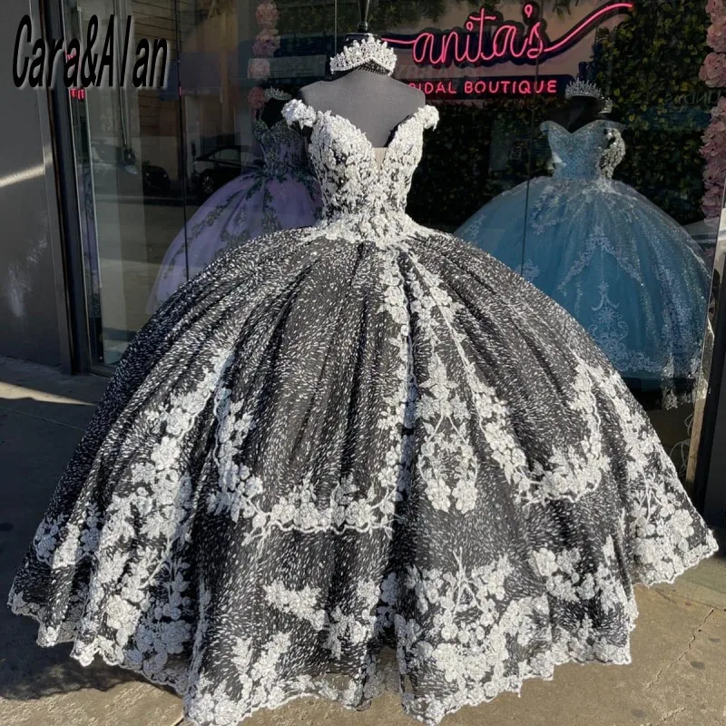 

Cara&Alan Black vestido de 15 anos quinceanera 2022 Lace Applique Off the Shoulder Sweet 16 Quince XV Prom Dress