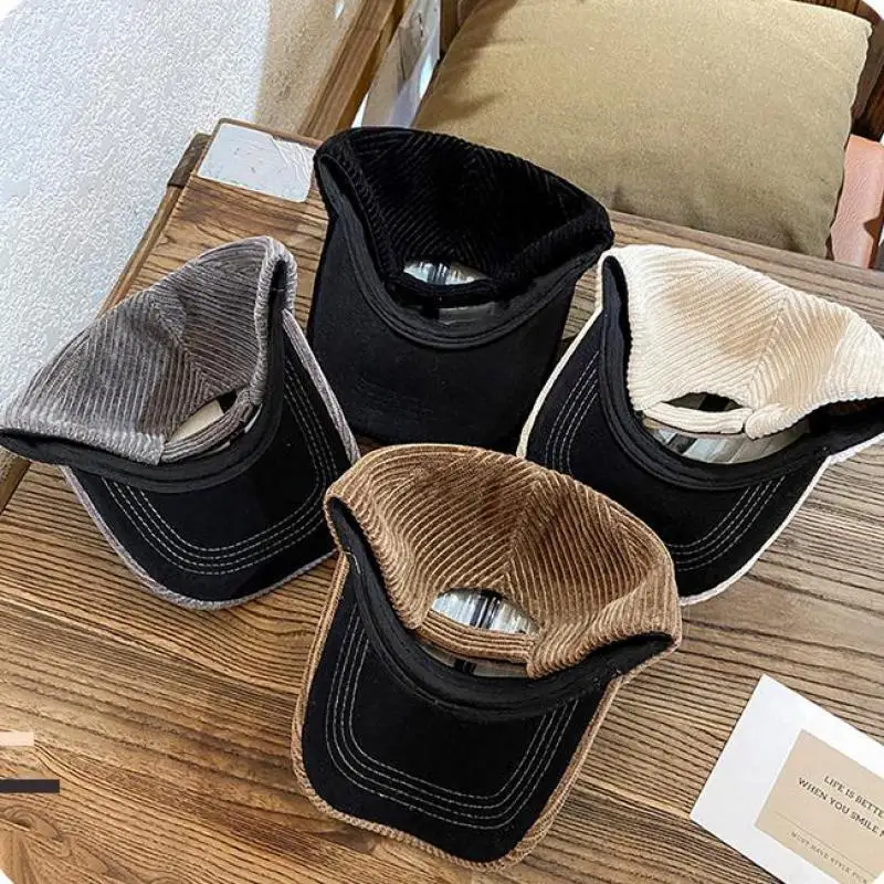 Бейсболка Женская осенне-зимняя однотонная модная Вельветовая Корейская