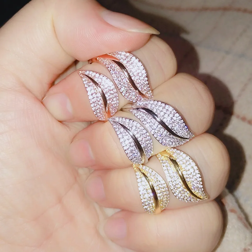 Женские кольца с большими листьями и фианитами элегантное уникальное