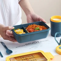 japanese plastic lunch box portable and sealed adult student canteen