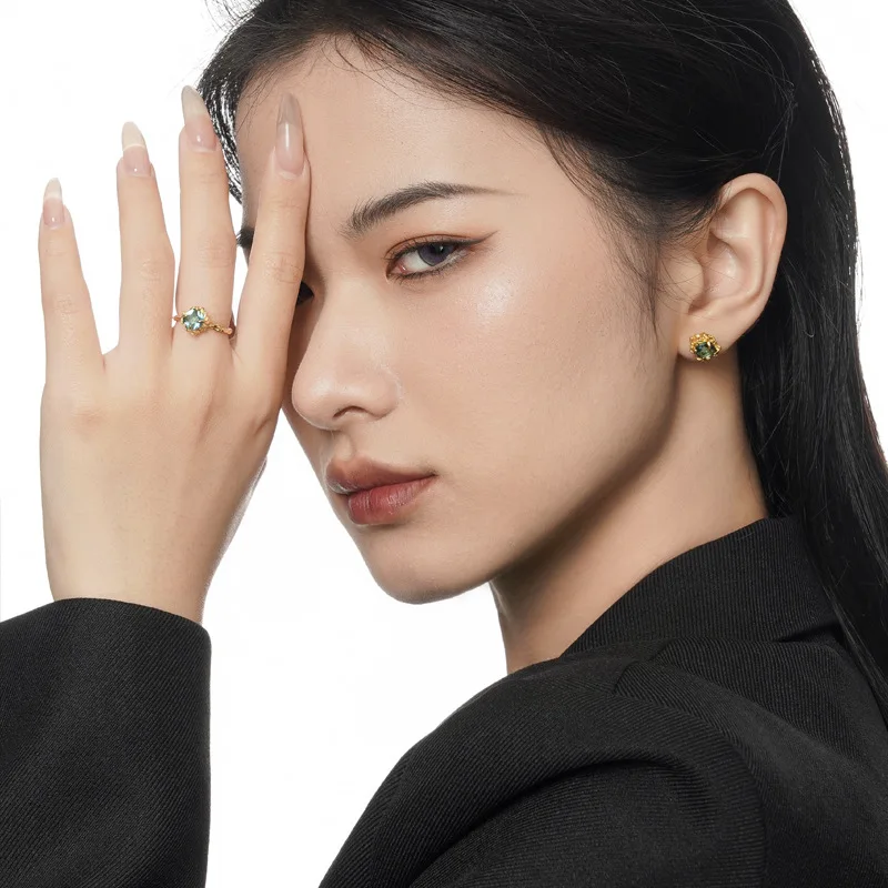 Женские регулируемые кольца из серебра 925 пробы с фианитом