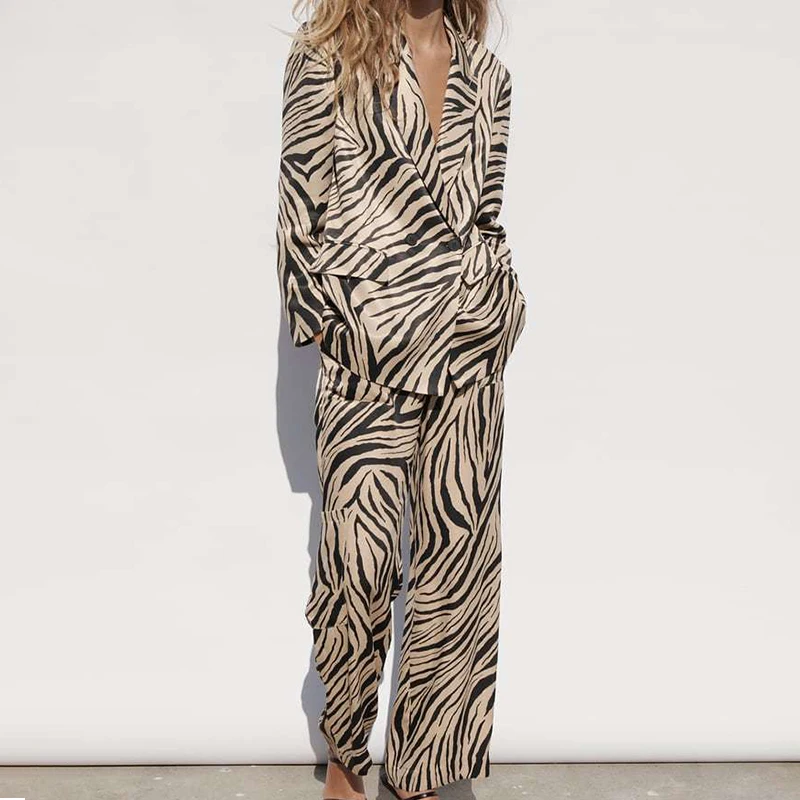 

Женский двубортный блейзер с леопардовым принтом, повседневные драпированные брюки со средней талией и V-образным вырезом, весна CD8389