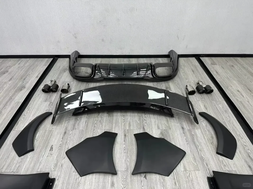 Фото Комплект обвеса Rocket Widebody RT900 для GT GT50/GT53/GT63 - идеальная совместимость №3